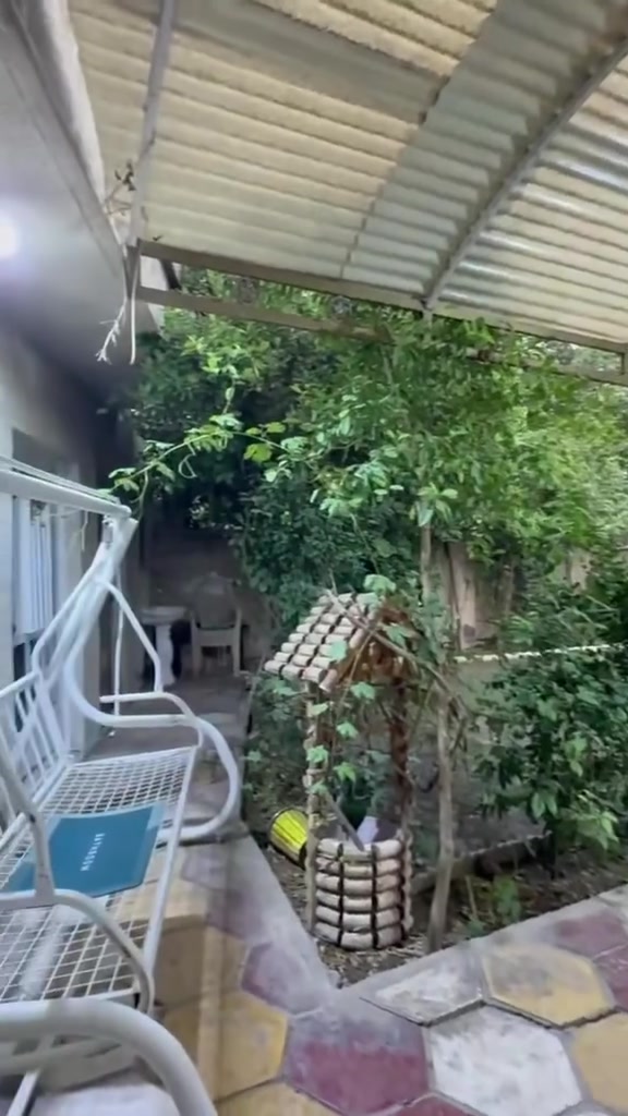للبيع منزل مميز في بغداد – حي الجهاد (الأطباء)
📍 الموقع: حي الجهاد – منطقة الأطباء
📐 المساحة: 270 متر
📄 الطابو: ملك صرف
🏠 الواجهة: 9 متر
📏 النزال: 30 متر
🔹 تفاصيل المنزل:
طابقين
يحتوي على حديقة جميلة 🌿
كراج للسيارة 🚗
استقبال واسع
مطبخ
صالة (هول)
3 غرف نوم
3 حمامات
💰 السعر: يباع بسعر قطعة أرض (فرصة ممتازة للاستثمار)
📞 للاستفسار:***********
