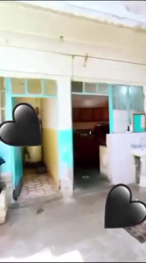 السلام عليكم .. مكلف بالنشر
دار للبيع مساحة 220 متر كراج الشمال/ نينوى الشرقية / قرب جامع حنش / البيت يحتوي على طابقين . طابق الاول 6 غرف والطابق الثاني 5 تكدر اتسويها مخزن وتكدر تبني بيها طابق ثالث لان الاساس مخلين بيها طنين الى ثلاثة اطنان شيش عريض ✍️ السعر 220 مليون .. وهذا مقطع فديو للبيت .. الشراي يتواصل وياي عالواتساب ***********
