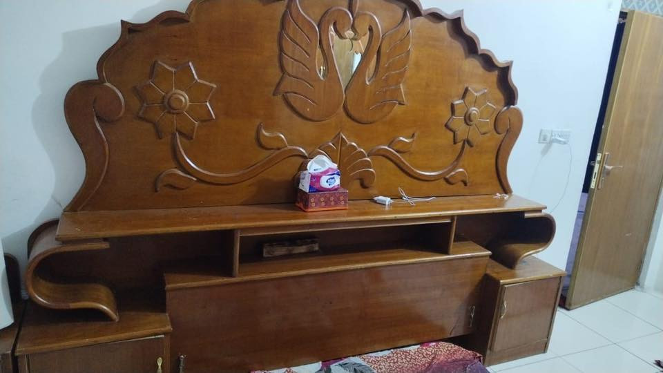 غرفه متكاملة للبيع سعر يعلق ادزله السعر بل خاص وانه بل خدمة  تحب تتصل. هاذ رقمي *********** #@
