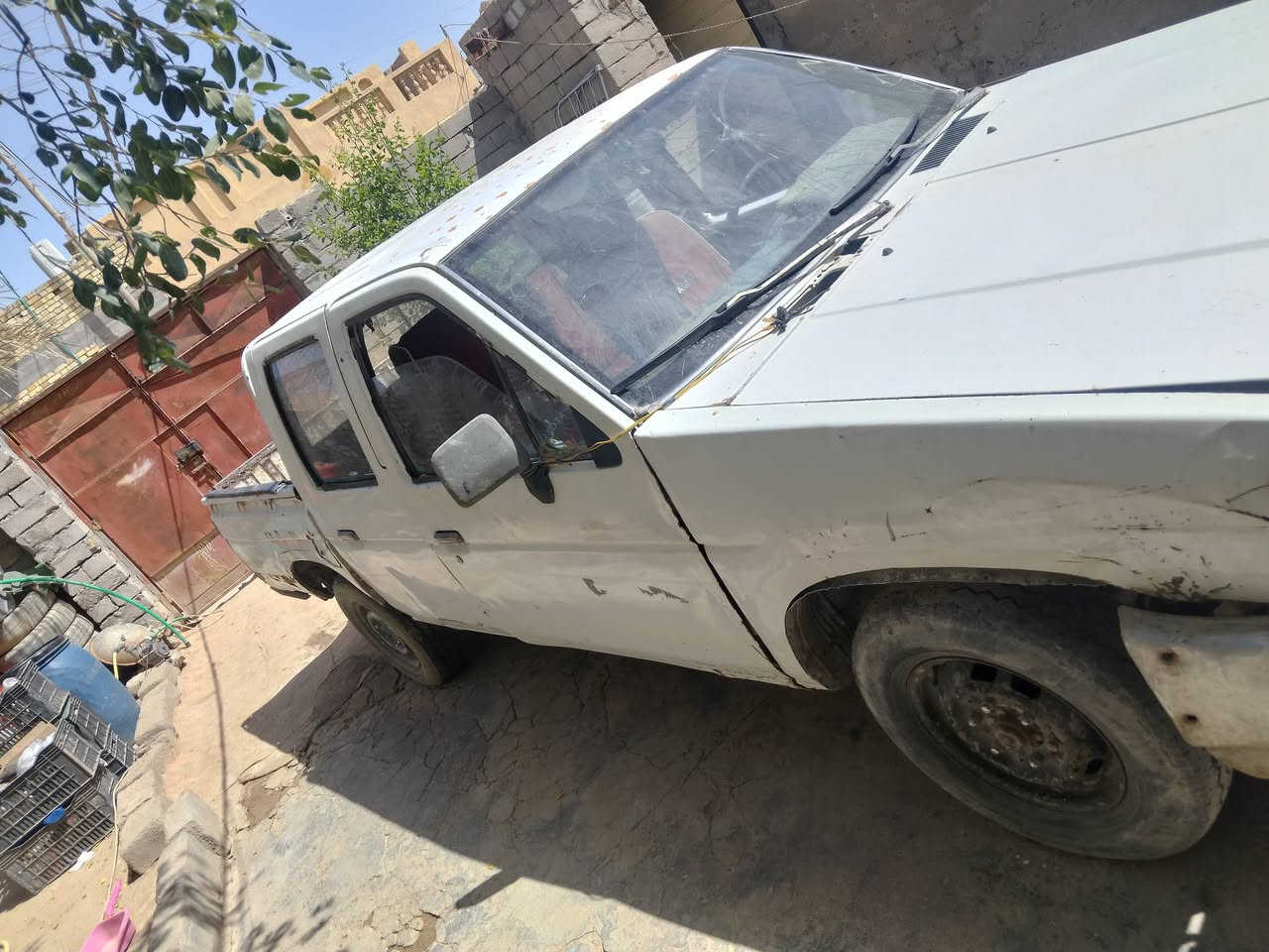السلام عليكم نيسان موديل 92 مكينه ونجي 6 كير اوتوماتيك رقم بصره
المكان البصره القرنه الشرش مقابل المعهد التقني 
السعر25
***********
