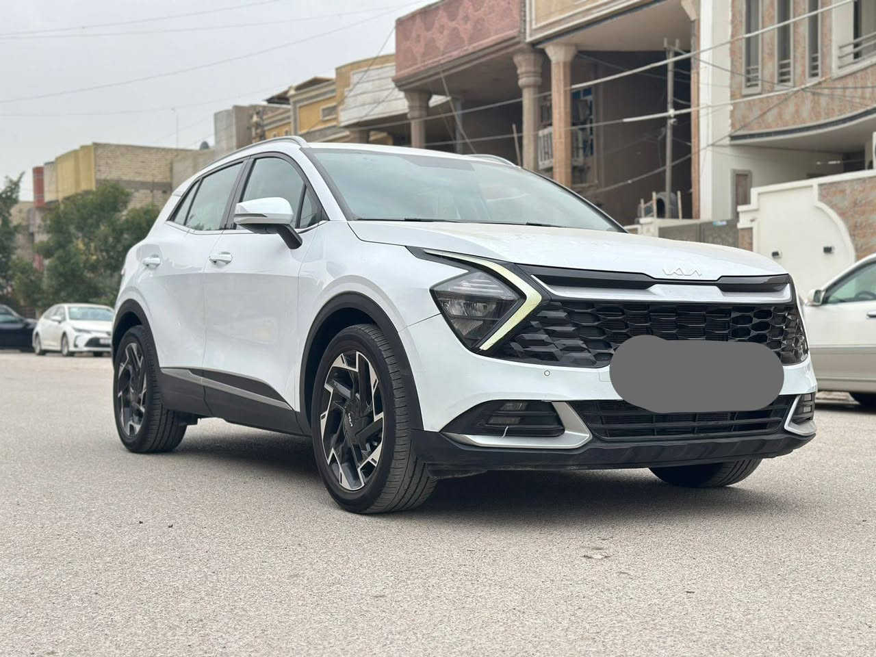 السلام عليكم
تحيه طيبه 🤍

كيا سبورتج 2023 خليجي رقم اربيل 

كفاله عامه من الصبغ والتبديل ع وضع الشركة 

داخل بيجي 

بصمه 

حساسات امامي وخلفي 

سايد بريك بصمه  

قطعتين تبريد 

شحن واير ليس 

مري شفط 

السونار مرفق ويه المنشور وبي كل التفاصيل 

وبعد بيها هواي موصفات 

السياره جديدة بوضع الشركة 💯 بسمي  تحويل ثاني يوم 

السعر  215 وبي مجال للشراي   

العنوان / بغداد / الكرخ
