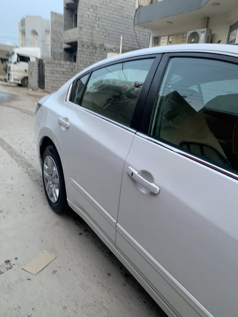 سلام عليكم سيارة للبيع نيسان التيما 2012 ماشية 240 المكان ديالى بعقوبة القدس رقم الهاتف ***********

