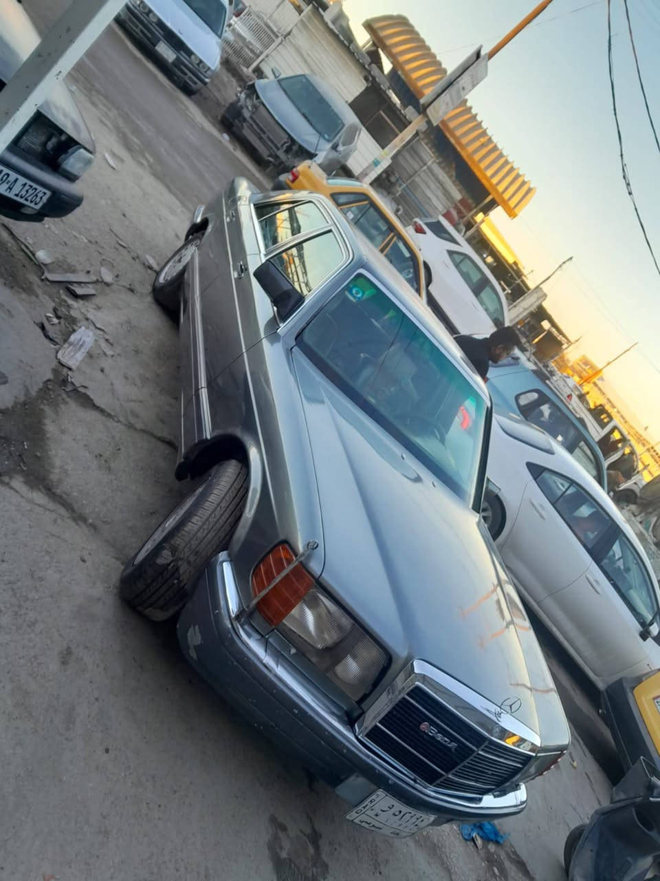 مارسدس جامبو موديل 89 مكينه وكير بلادي مكفولات حداديه جديده تخم تايرات مكفوله من الضربه كهربائيات كله شغاله سياره جاهزه من كلشي السعر 50 وبيه مجال مكان كربلاء طويريج ***********
