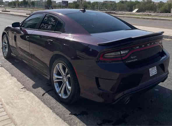 السلام عليكم

جارجر R/T 2022
5700cc, V8
لون مميز
رقم بغداد باسمي 
ماشية 21 الف ميل 

مكفولة من الصبغ✅
ايرباكات سليمة
بيها بارد جاملغ امامي فقط

***********
بغداد، الكرخ
30,300$ بغداد
