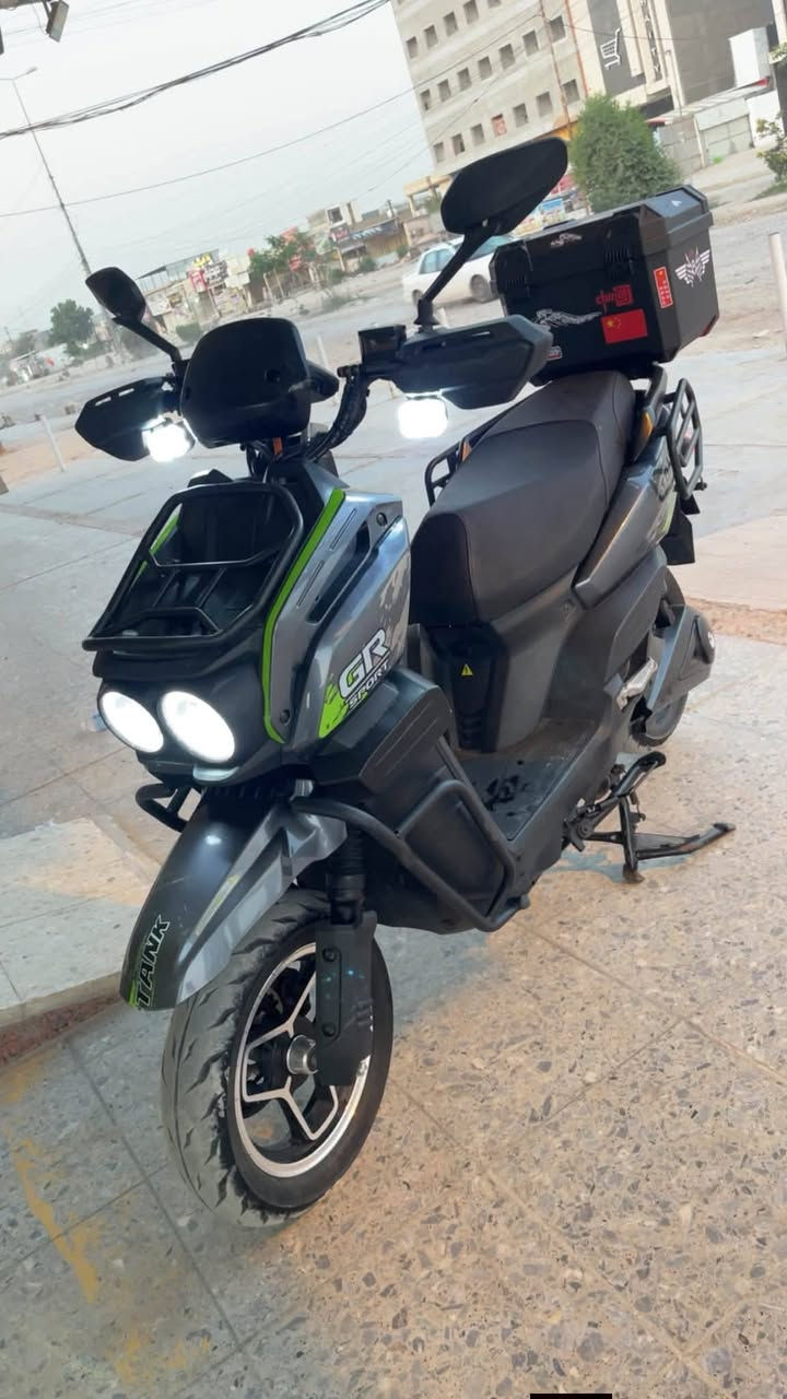 دارجه اباجي فول مواصفات 6بطاريات شرط الفحص ملف
2000سويجين وبصمتين تشغيل 🔛 عن بعد 

كهربائيات كلهه شغااله مكاني بغداد ***********اتصال اوواتساب
