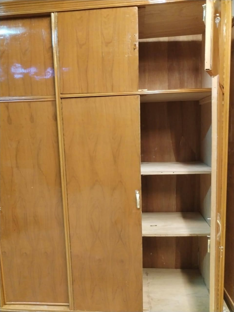 كنتور ابو 5طابقين نضيف ماعايز شي ب230يوجدتوصيل


**إذا كنت صاحب هذا الإعلان وتريد حذفه لأي سبب، رجاءا أرسل رسالة إلى الدعم الفني**