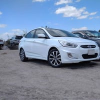 اكسنت 2016 • ماشي ٩٠ ألف • رقم بابل