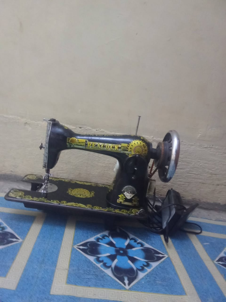 سلام عليكم  عنده مكينه للبيع  ‏‪
***********سعر  65
