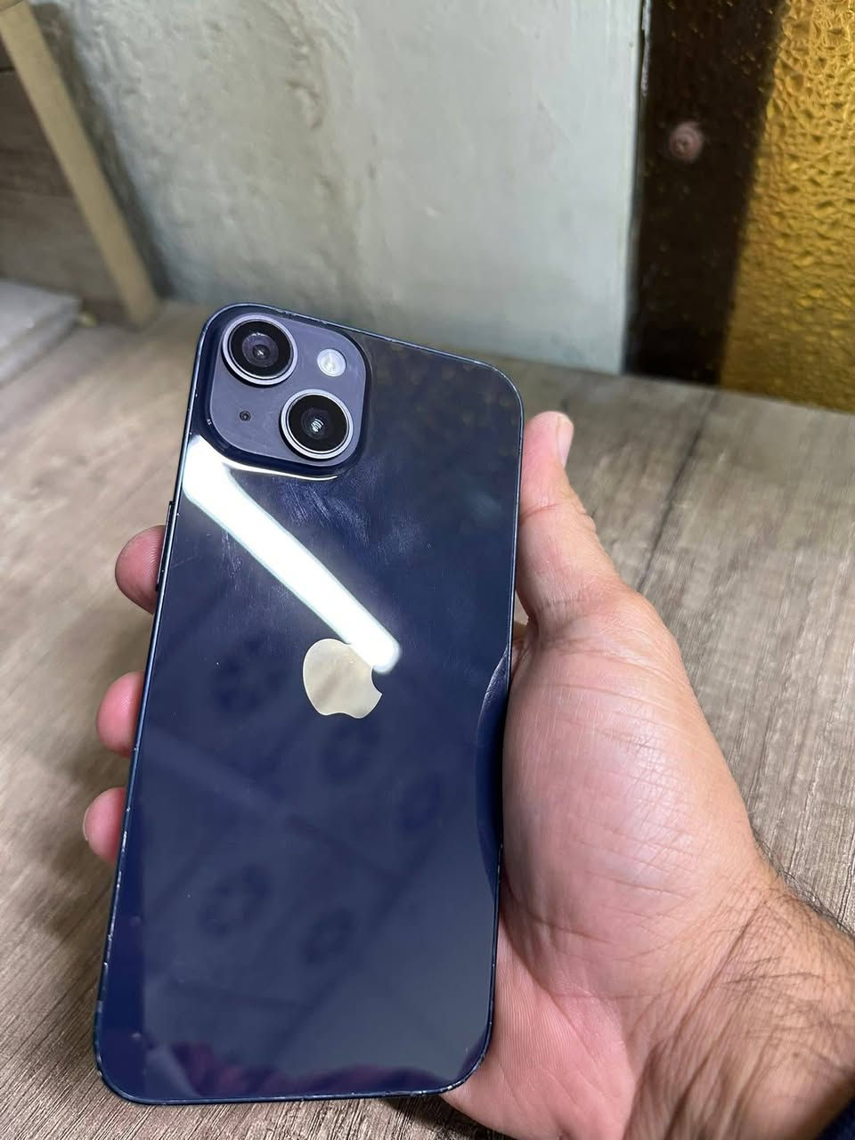 ايفون 14 عادي ذاكرة 256 نموذج M شرق اوسط بطارية 100%
مبدل شاشة اصلية 
وبطارية وكالة 
غير شي ما بي ابد على لفحص 
سعر 450 وبي مجال بسيط 
مكاني نجف حي نداء شراي خاص


**إذا كنت صاحب هذا الإعلان وتريد حذفه لأي سبب، رجاءا أرسل رسالة إلى الدعم الفني**
