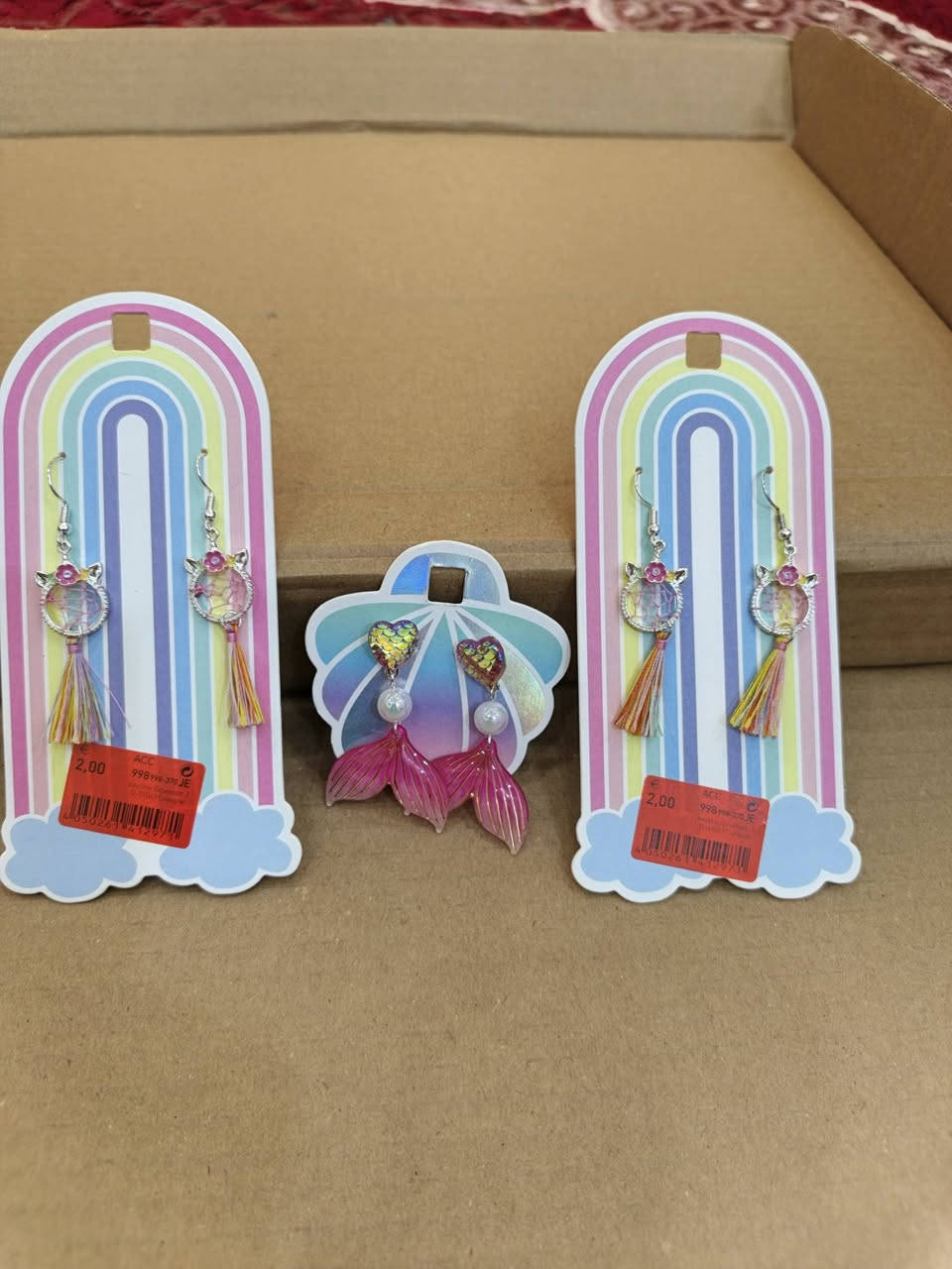 وصلت إكسسوارات البنوتات فرحيهم بمناسبة النجاح السعر ألف وألف ونص 🥰🥰😘😘


**إذا كنت صاحب هذا الإعلان وتريد حذفه لأي سبب، رجاءا أرسل رسالة إلى الدعم الفني**