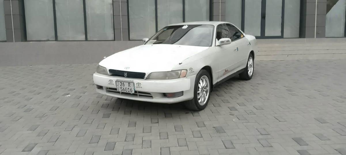 مارک مودیل1992 مەکینەی بەطەی 2500 سەنەوی تا 2030 تازەیەچرکەی تیا نیە خاوەنی حازرە  لای سەکن شانی دایاوە بەلام زور جوانە توماتیکە بەشەرتی گیر و مەکینە نرخي 38 گلاومةجالي تیایة ژ.م *********** *********** مارك موديل ١٩٩٢ محرك بطة ٢٥٠٠ سنوي جديد ٢٠٣٠ بشرت تحويل او وكالة  كير اوتوماتیك کیر و محرك خیر من اللە سعر٣٨ ورقة و مجال ژ.م *********** كالار, السليمانية
