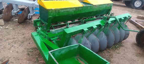 للبیع  دیسك 8صاج دبل شاصی صاج فرنسی سعری 1400مجال مکان قضاء بردرش قریب موصل ***********  *********** بی واتساب
