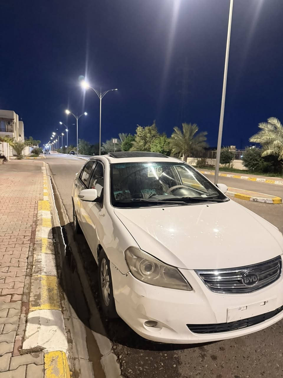 BYD G3
مال مزاد 2014 فول مواصفات 
كير مكينه بلادي شرط 
جاهزه المعامله مجرد تمشي معامله وترقم
فتحه سقف 
تحكم ستيرن 
بصمه تشغيل 
بصمه ابواب 
صدر جديد 
كهربائيات شغاله 
منضومه زنون اصلي عالي ناصي 
صاحبها شرعي شرط البصمه 
عنوان السياره تكريت 
الاستفسار ***********
