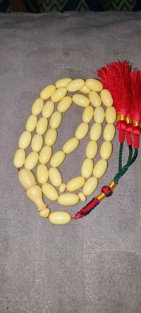 للبيع • اكسسوارات شخصية