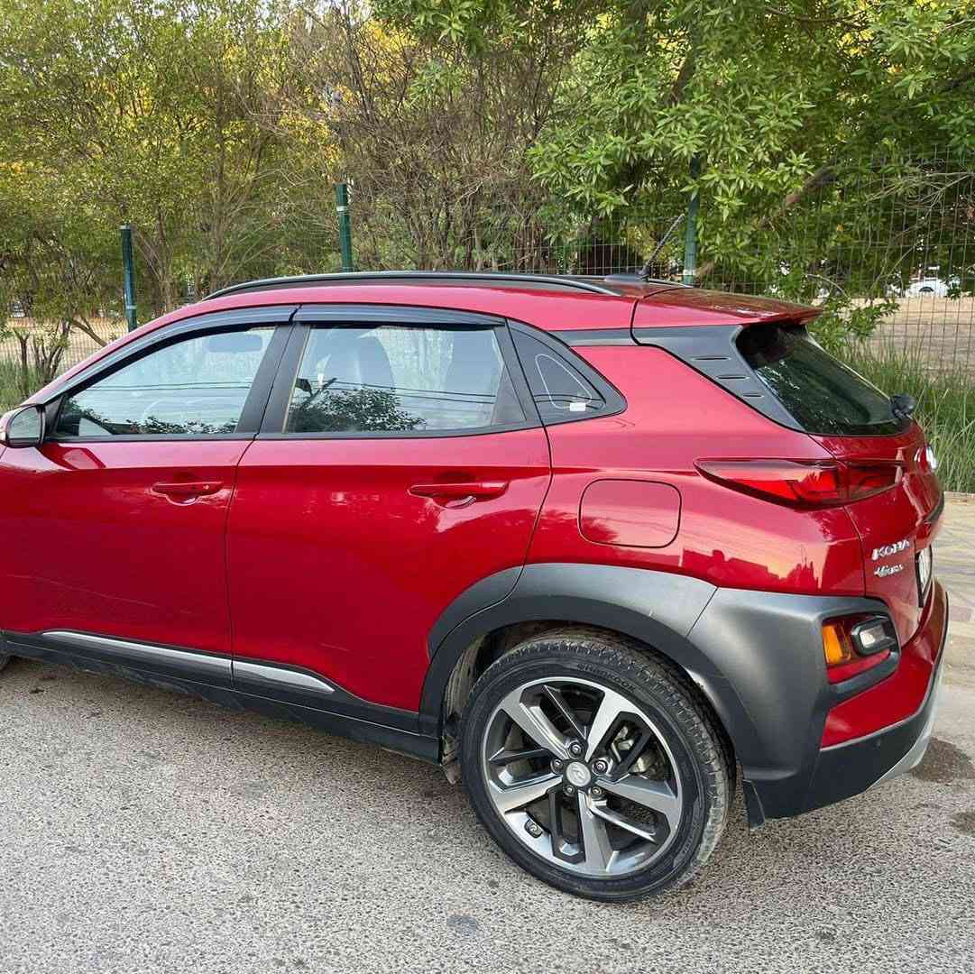 هيونداي كونا خليجي موديل 2019 ماشيه 112كيلو متر 
مكينه 2.0L دوش خليجي كفاله عامه من الضربه و الصبغ 
 
الموصفات فول 1/1 🔰

بصمه + فتحة سقف + نقطه عمياء + مقعد كهرباء
حساس امامي + خلفي + كشنات جلد + مخمل 

مود درايف + شاشه تدعم ابل كار بلي + شحن وايرليس 
تحكم ستيرن + شاشه اعطال + كاميرا دواره + رادارات
مري شفط + انارة ترحيب وهواي امور بعد 

السياره باسمي تحويل ثاني يوم رقم اربيل

***********
