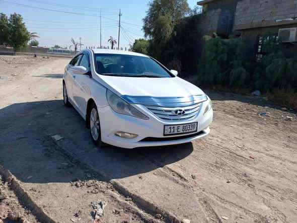 سلام عليكم أقرأ التفاصيل زين  سوناتا للبيع موديل 2013 خليجي رقم بغداد مشروع وطني رقم جديد وهزة جديدة محرك 2400 دوش كير أسبورت رياضي شفتات بالستيرن تحكمات أستيرن أدك جرس بل 120 شاشة كامرة دوارة تبريد قطعتين أشاير بالمري مري شفط كشن كهرباء أربعة دسك كاعية جلد تخم تاير باتري جديد بصمة وتشغيل عن بعد لايت زنون ثلجي عالي وناصي سيارة جاهزة  عل أربعة وعشرين حبة سيارة جديدة بس بيها حادث ومعمر تعمير درجة أولى وأنتم تعرفون المكفول أبيش السونار مع الصور هاي سعرها 108 وبيها مجال للشراي عنوان بغداد محمودية عل شارع العام للأستفسار هاتف *********** / *********** ملاحظة كورك بي واتساب
