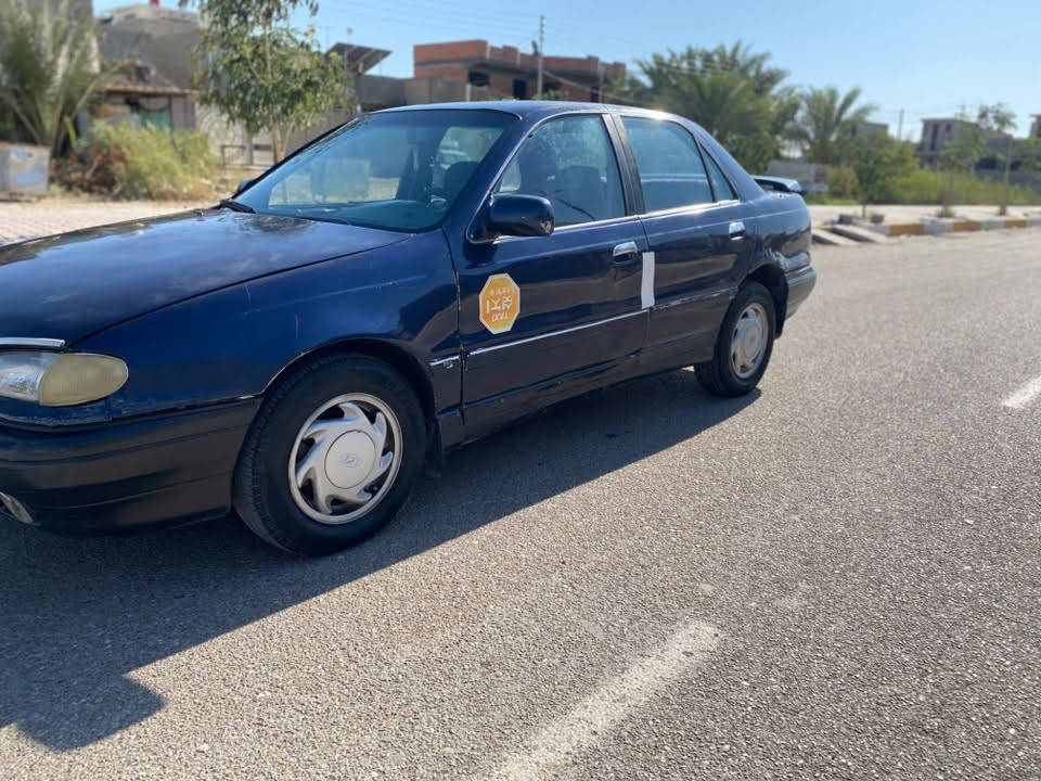 السلام عليكم النترا للبيع  موديل 1993 رقم ديالى سنويه 28 محرك كير اوتماتيك جديد لا صرف  ولا بخار صدر تخم تاير جديد بدون ضربه  قواعد دبلات مكفول السعر 28 وبيه مجال بصيط الرقم ***********
