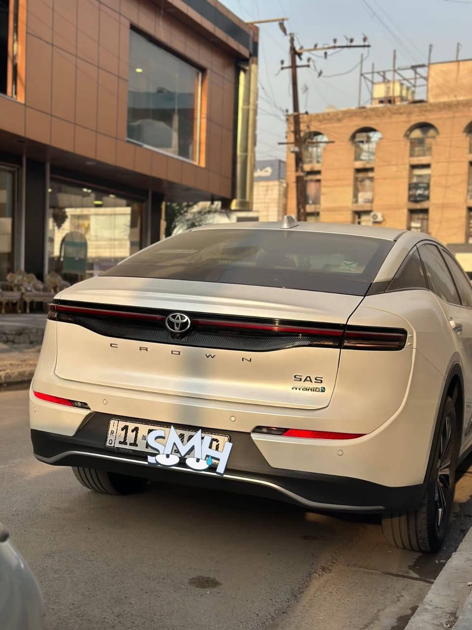 كراون بريميوم موديل 2023 خليجي تيوتا العراق  فول مواصفات 1/1 ماشيه 17 الف فقط زيرو تقريبا ام الضمان 3 سنوات محرك  8 سنوات بطاريه على ايدي من الشركه 

💎 ســعــر ✅ ::  الــرد تلقائي📮

رقم بغداد 
ملاحظه وحده 
بيه فقط تعديل pdr على كد شبر بالباب بجانب السائق ومصلحه بالشركه فقط لاغير السياره 
 مكان بغداد الوزيريه  سنويه جديده

رقم صاحب السيارة 
 ***********
