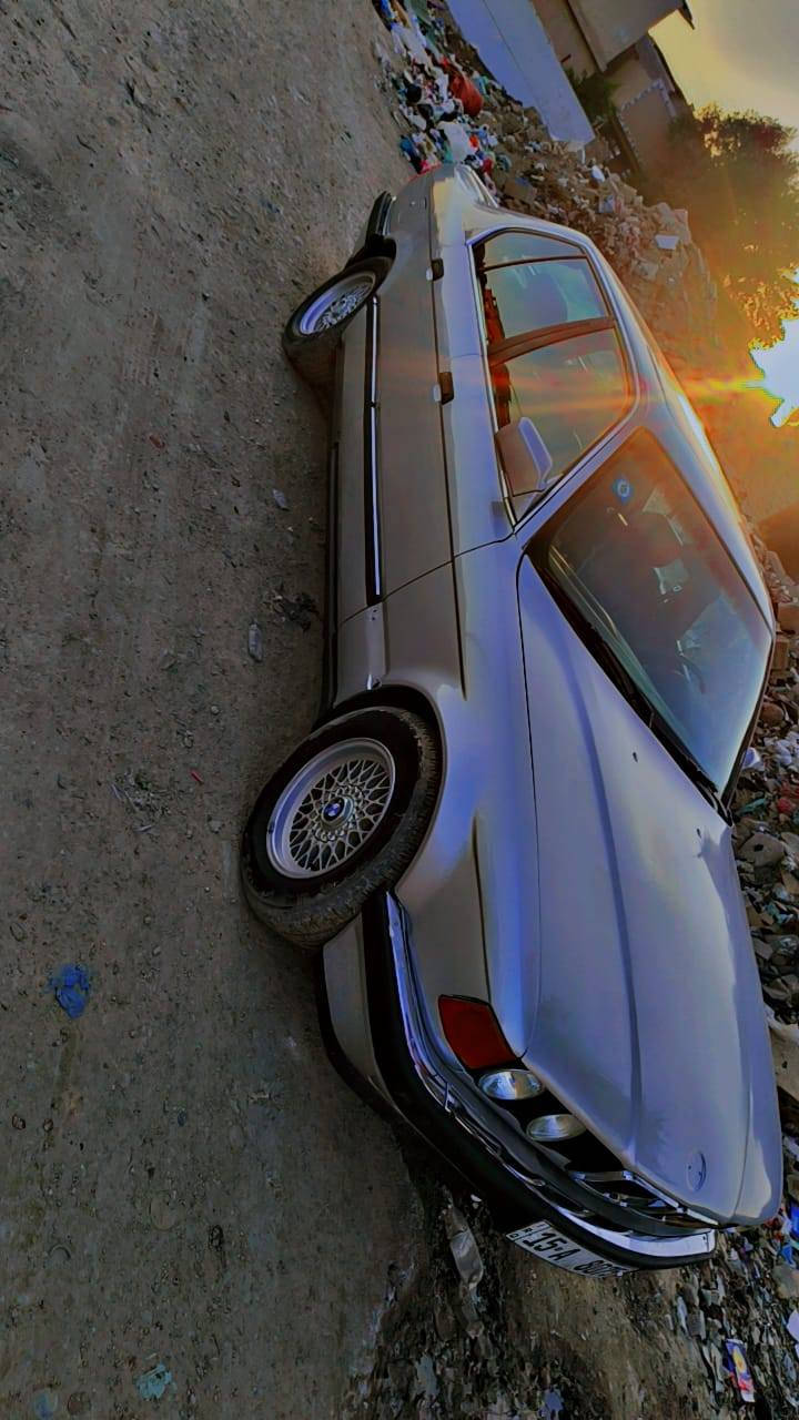 سلام عليكم بي ام ٧٣٥ محرك جديد عبالك مسكر ناعم  كهربائياته كله شغاله ضفيره بلاد مابيه ويرات جطل تدفئه وتبريد ثلج كير بس صبح بك ودي يخر بي لاستك يابس موديل ٩١ صدره جديد بس بي لاستيكه ربط تعبانه للبيع مكاني بغداد سعره ٦٠ بيع مستعجل رقمي الستفسار***********
