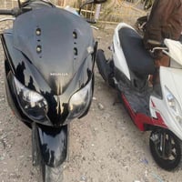 0/10بس الكير ملغي وغراضه موجوده السعر 1400 مكاني بغداد الكاظميه 077406...