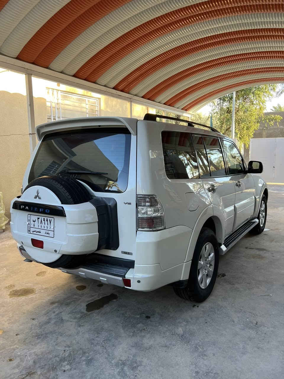 من رخصت الادمن المحترم
باجيرو للبيع موديل 10 حبتور رقم بغداد سنويه 27ماشيه 134

موصفات 

فتحه سقف 

تحكم جهتين

حاكيه

كشنات كهرباء

حساس امامي خلفي

كشنات جلد

7راكب

3قطع تبريد

حجم المحرك 3500 

حداديه جديده 

تخم تاير جديد 

مري شفط 

سياره جاهزه للخير شغل وتطلع اترايك وين ميعجبك 

سياره بيه صبغ يم قيق البانزين والباقي كفاله عامه من الفتح والبارد

مكان سياره بابل ورديه خارج

معروضه135وبيه  مجال اي ستفسار اتصال ***********
