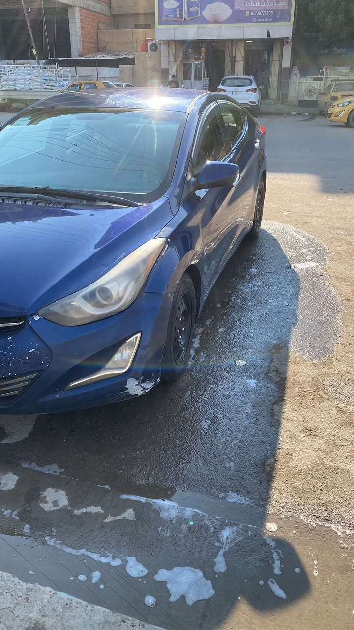 السلام عليكم شباب النترا ١٦ جاملغ سايق مبدل وباقي ليبل وبيها قبغ الجنطة كلير سيارة جاهزة للأخير تخم تاير جديد ودوشمة جديدة وسفاري وصدرها كله جديد أمامي وخلفي ادامة كاملة مسويلها نقصها بس مشط ستيرن ماشية ١٢٨ ميل السعر ١١٢ وبيها مجال مكاني الكاظمية ***********
