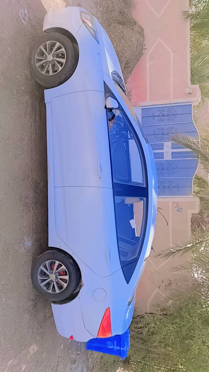 للبيع اكسنت وارد كوري مديل 2014 محرك دوش 1600 قطرتين المرغوب محرك كير تبريد تدفئه حداديه تخم تاير لايت زنون كله كفاله 
سياره بسمي تحويل ثاني يوم 
رقمه ذيقار حره بي مكان تكدر تسجله  التفاصيل خاص 
او لتصال ***********
