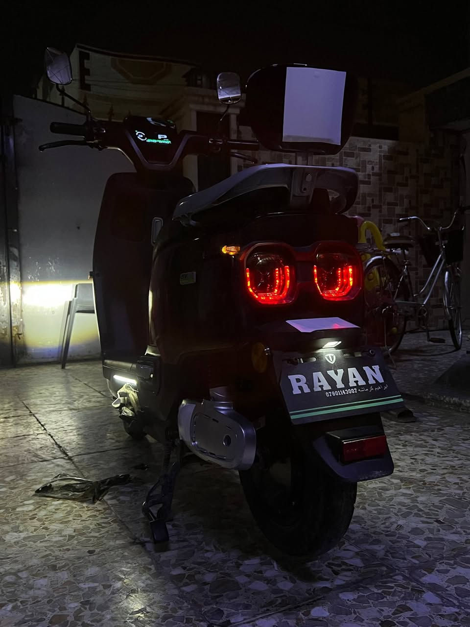 السلام عليم دراجة شحن للبيع للاستفسار الرقم *********** السعر800
