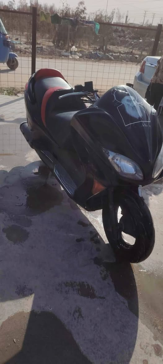 سلام عليكم شباب فورزه 09للبيع مكفوله كفاله عامه لدراجه
عميه مفصول كيرها لسعر اسويلك مكاتبه السعر 950وبيها

 مجال لاستفسار خاص او اتصال ***********
