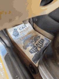 السلام عليكم 
النترا وارد امريكي للبيع 
السياره مشدود اله منضومة غاز 
موديل 2011 
تخم تاير حداديه كله جديد 
سياره ما نقصه اي شي (باسمي)  
الضرر : ضربه بجزء من حوض الجنطه 

السعر 95 وبيه مجال 

للاستفسار الاتصال على الرقم ***********
