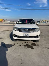 تيوتا فورشنل خليجي 2014 بسمي سياره جاهزه من كلشي اربعه سلندر سونارهابا...