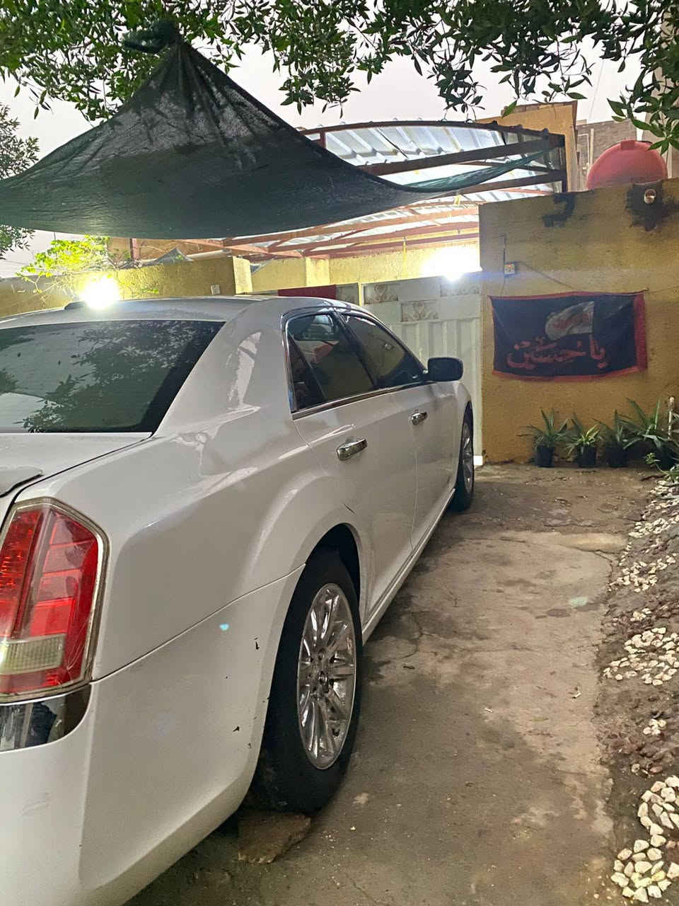 م 2012 سياره جديده كفاله عامه فقط حداديه نص عمر اي نقص ماكو سعره 185$  مكان حله ابسمي ***********
