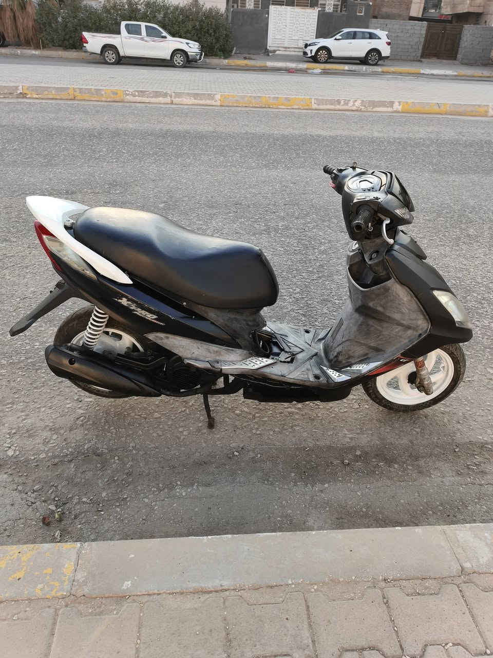 سيام ياباني نضيفة جدا وكاملة سلف هندر كهربائيات بريك تايرات جدد لايت زنون مكينة فوك الممتازة نكرة سلف ترايك للنجف سعر 550 الف ***********
