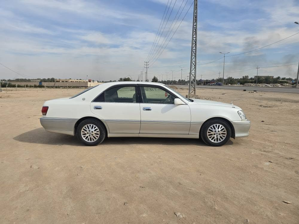 السلام عليكم
ملكه للبيع
رقم انبار انكليزي 
مداور ثاني يوم 
 اربع دكم
فول عدا الفتحه 
تبريد امامي خلفي 
ثلاجه 
ستيرن كهربائي 
اربع كشنات كهرباء
غرفه شكره 
تحوير النجف فوك وجوه 
دشبول عارف العيساوي 
لايتات ابو عيون 
تخم تاير قبل اسبوع شادهن
تبريد حداديه مكينه وكير مكفولات 
مكفوله من الكص ونقل الجثه والرسميات 
بيها طخه جاملغ خلفي 
واكو طخه زغيره يم اللايت 
السعر ١٣٠
مكاني نجف
***********
