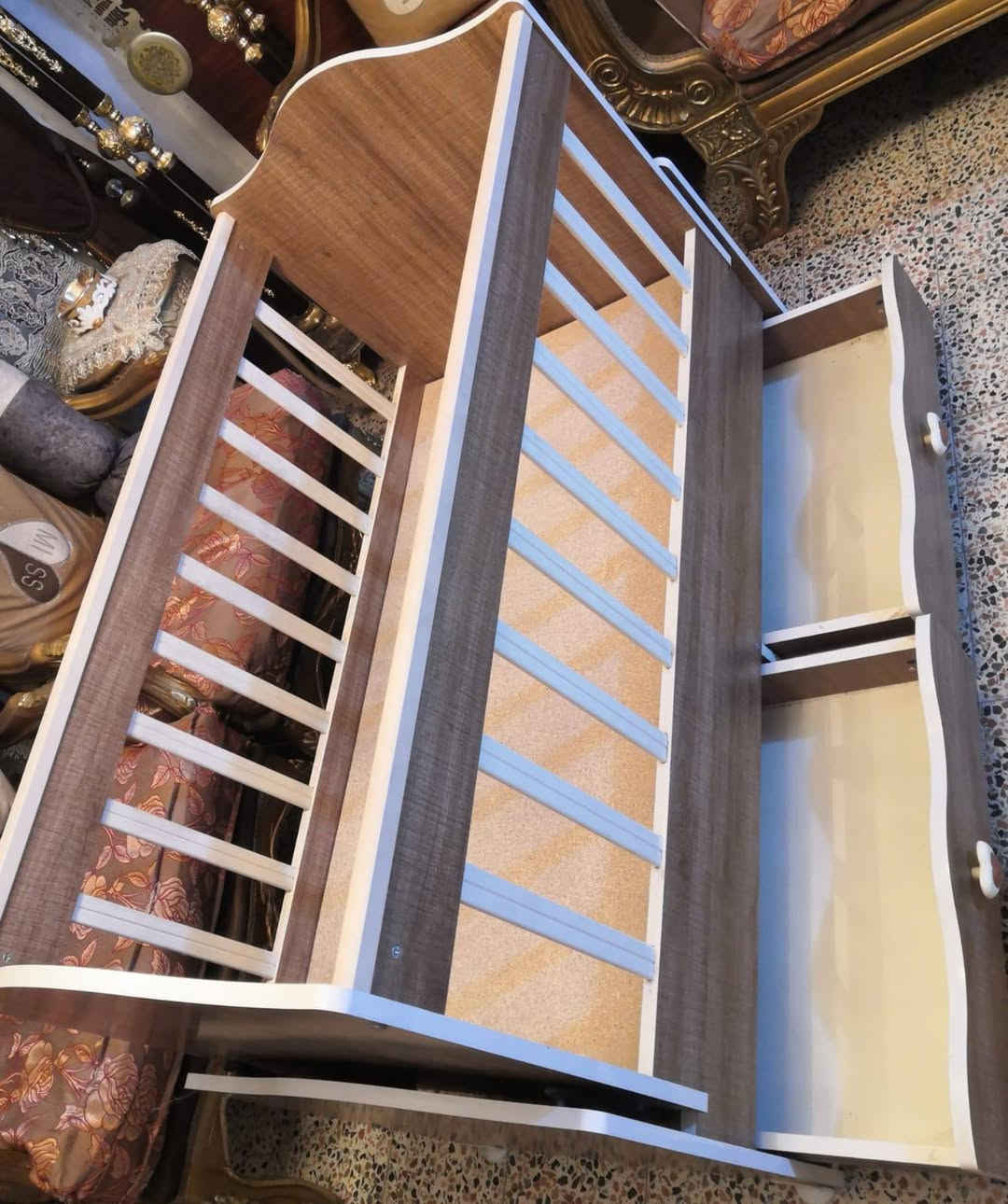 يا الله كاروك بهذه شكل جديد غير مستعمل بسعر مناسب عنواني بغداد الأعضمية 
***********
