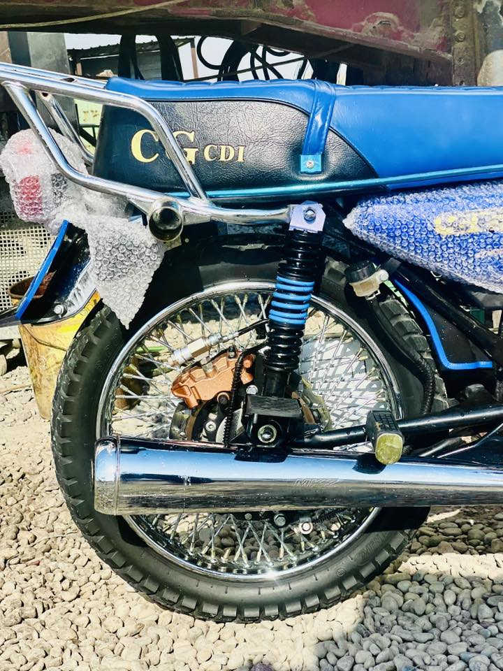 سلام عليكم 
للبيع ماطور
سوليك 4/كير 
موديل/2021 
محرك كبس / منفيس الأصلي 
سعر  550/ وبي مجال 

هـ/***********

مكاني كوير / ماكو توصيل
تاير / الخلفي دسك كلج دهن /
