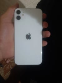 ايفون 11عادي بطاريه 100 الباقي كله بلاد ذاكره 128 فول نضيف الموشراي لا...