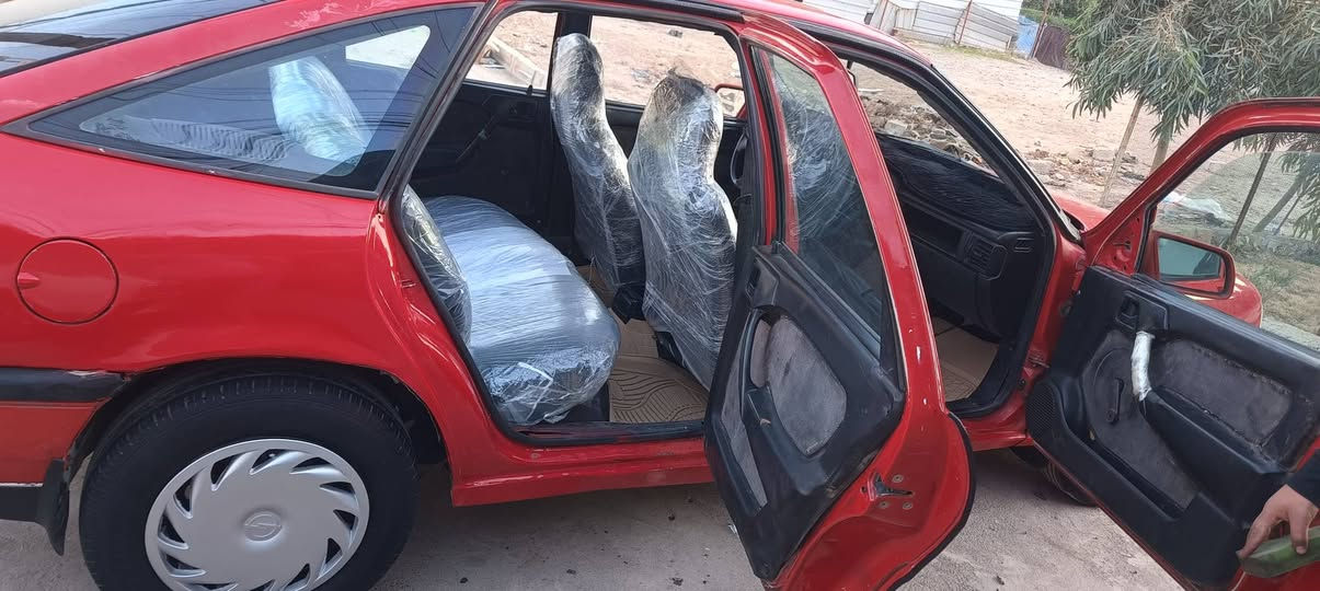 السلام عليكم فترة للبيع حجم 18توماتيك رقم انكليزي هزة جديدة وسنويه جديدة شرط التحويل
بيها مكانات صبغ السيارة احلى من الصور 
سعر للبيع 43 وبيها مجال حك الجية  
***********
