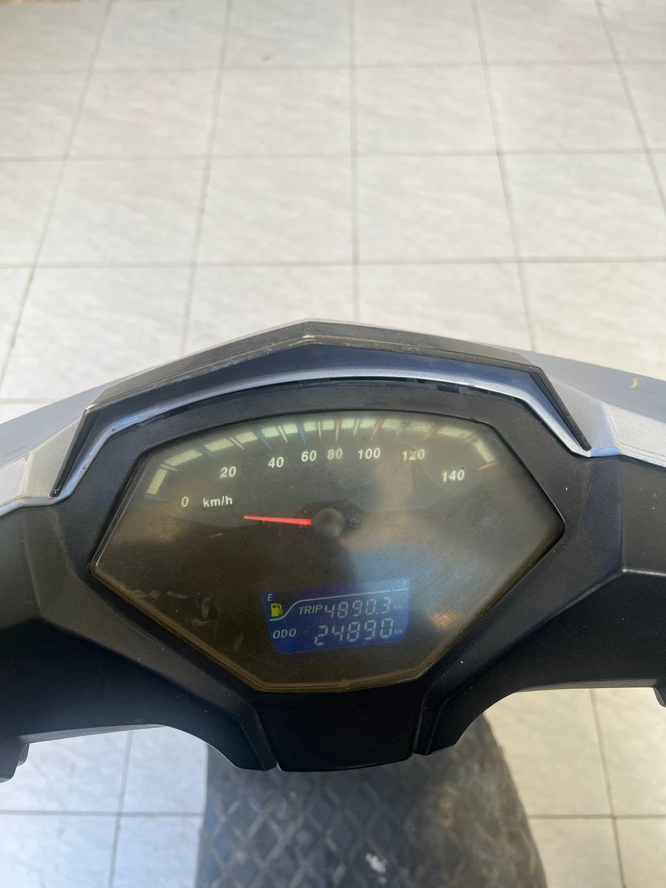 دراجه نضيفه جدا فول مواصفات نكره سلف تشتغل مابيه صوت بل محرك سعره 350 وبيه مجال بسيط الشراي وهذه رقمي *********** وبي واتساب
