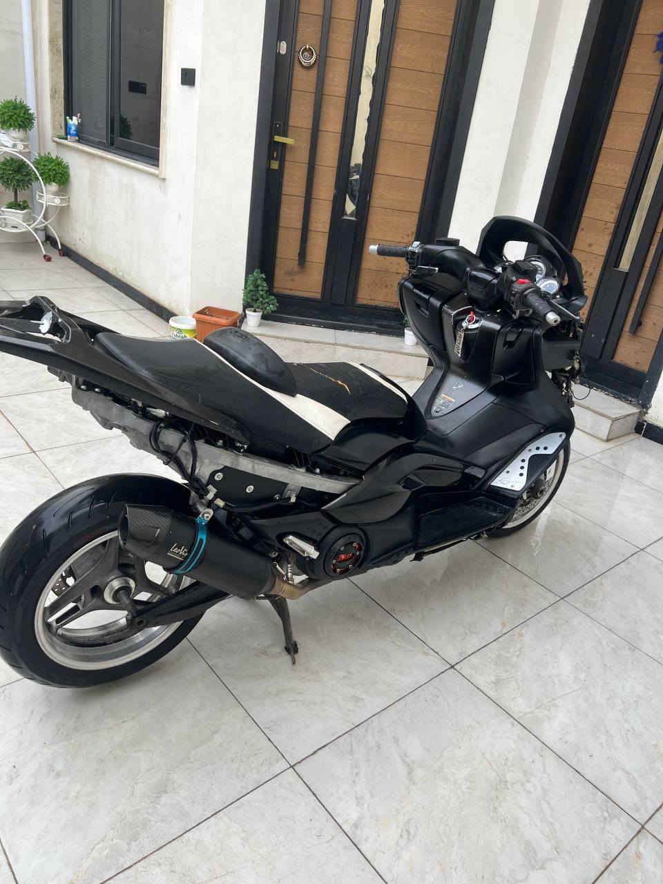 سلام عليكم تيماكس 2011 للبيع 
دراجه نضيفه مكينه بل جيس تدفه يدات دشبل ابيض صالنصه رياضي جيب فيتر وفحص 
مكاني بغداد سعره 26 بيه مجال بسيط


**إذا كنت صاحب هذا الإعلان وتريد حذفه لأي سبب، رجاءا أرسل رسالة إلى الدعم الفني**