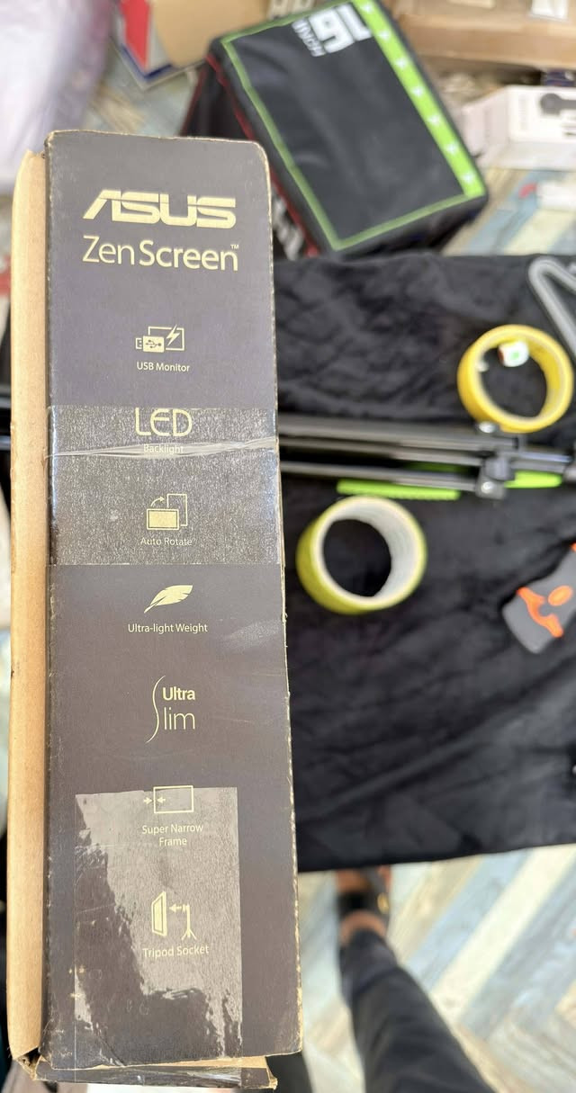 📺 للبيع شاشة محمولة لمس (Touch) – 14 إنج
🔹 شاشة محمولة قياس 14 إنج
🔹 تدعم اللمس 100%
🔹 مناسبة للـ لابتوب – الموبايل – البلايستيشن
🔹 خفيفة وسهلة الحمل
🔹 جديده بالباكيت ما مفتوحه نهائيا فتحتها فقط لغرض تصوريها 
📦 بدون نظام (شاشة فقط مو تابلت)
🔌 تحتاج جهاز يدعم إخراج شاشة
💰 السعر: اعلى سعر ابيع
📍 المكان: يوجود توصيل لكافة مناطق العراق
📞 للتواصل:  ***********
