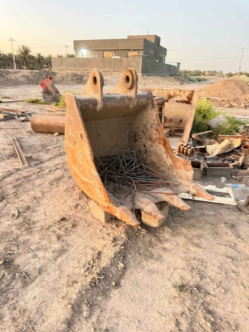 سلام عليكم كيله 80 للبيع. عنوان بابل سعر 6 اوراق ***********
