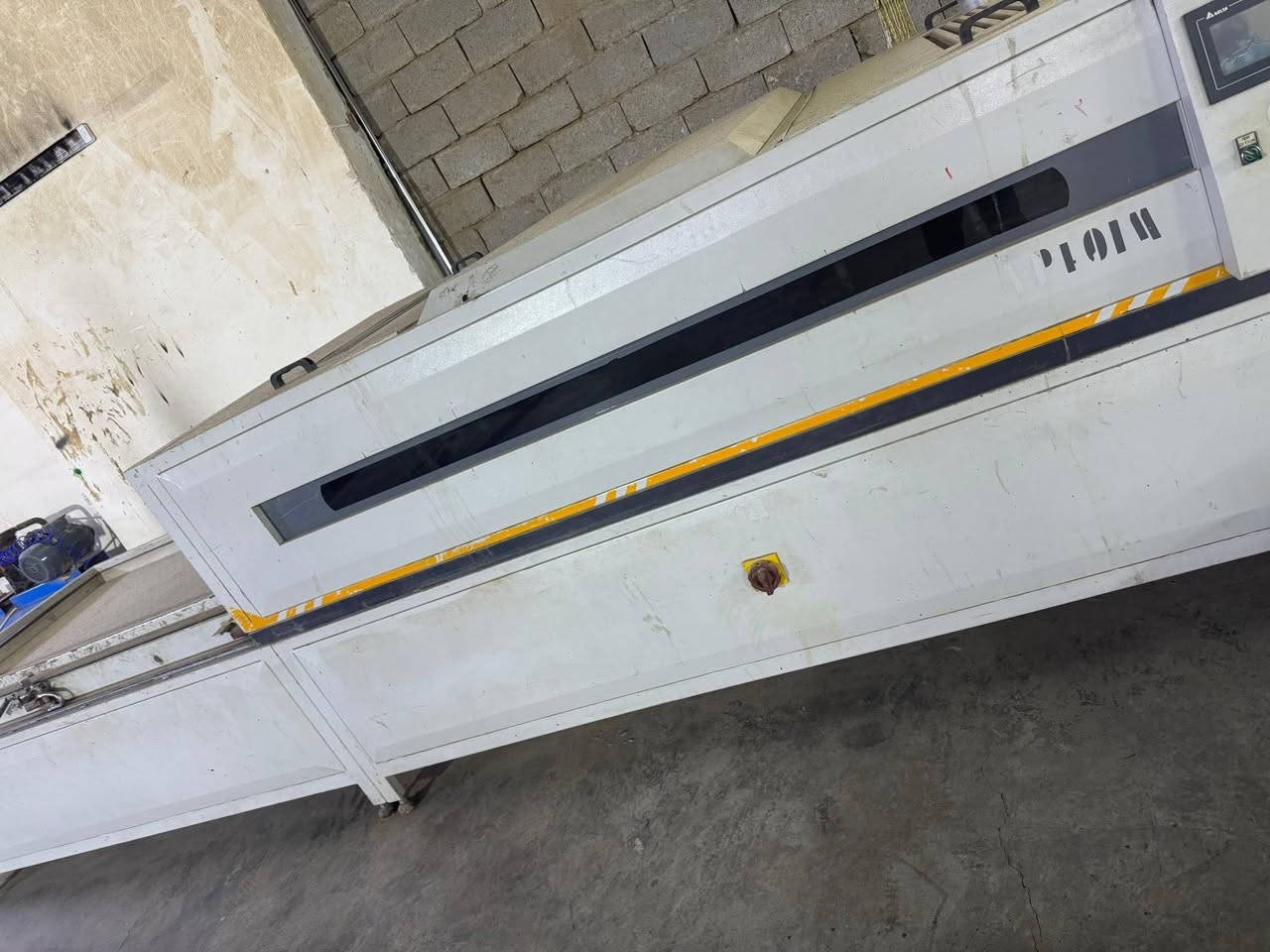للبيع ......
ماكينة كبس الوان pvc  وماكينة حفر cnc 

مواصفات ماكينة كبس الالوان 

12 متر 
طاولة فاكيوم لتثبيت الألواح 
غطاء حماية 
زر ايقاف الطوارئ 
نظام عمل اوتوماتيكي 

جاهزة للفحص ...

مواصفات الcnc 
500×275
عدد المحاور 3 .axis 
رأس واحد 
سرعة الحركة 15.30 متر بالدقيقة 
قدرة السبندل .3.5...6 كيلو واط 
جاهزة للفحص ..

تواصل على الرقم ..***********
