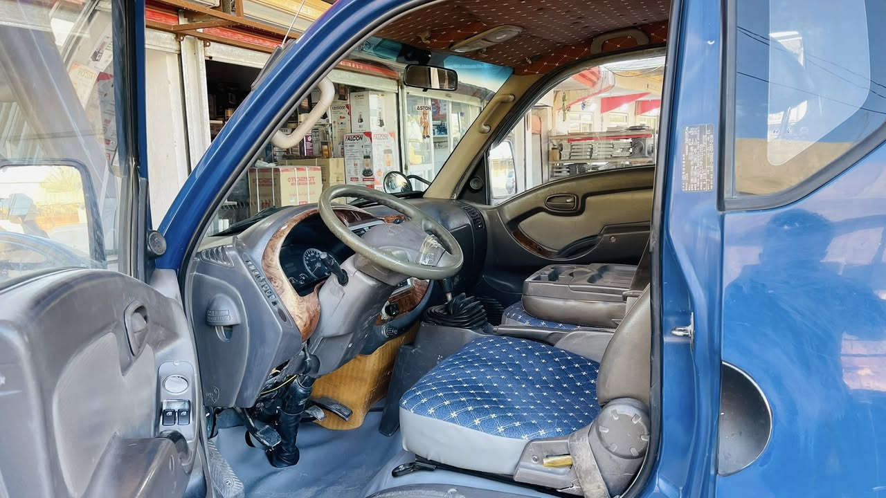 هونداي بورتر 2007
#محور محرك گير واكسل كيا 3000 فونتيرا
مكفولة لا تنقيص مكينة ناعمة 
نگرة سلف باتري جديد وتخم تاير جديد
وحدادية ودوشمة وجامة اماميةجديدة
 ادامة كاملة على ايدي مال جناي 
من الدعامية للدعامية 
ملتحظة بيها (خياس بالدوس فقط)
رقم ديالى /***********
السعر 78$
