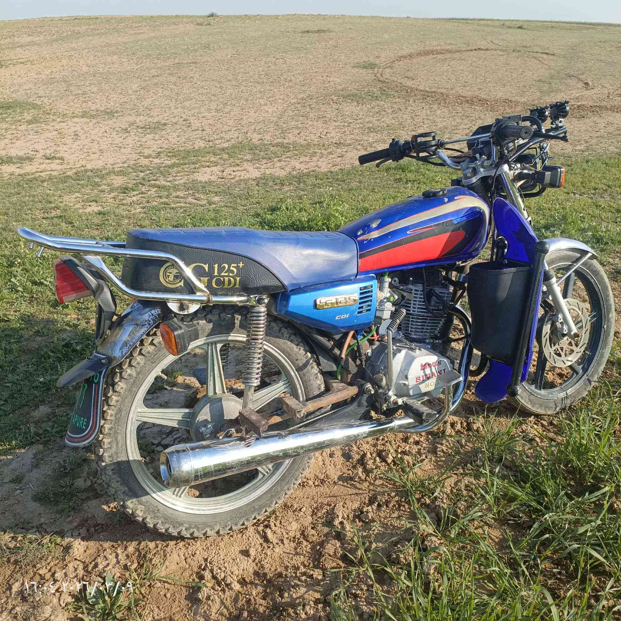 السلا م عليكم موطور سيفان موديل 20معمر جديد كلشي شغال كهربائيات شغال سلف شغال السعر 325 بيه مجال قليل. التصال ***********
