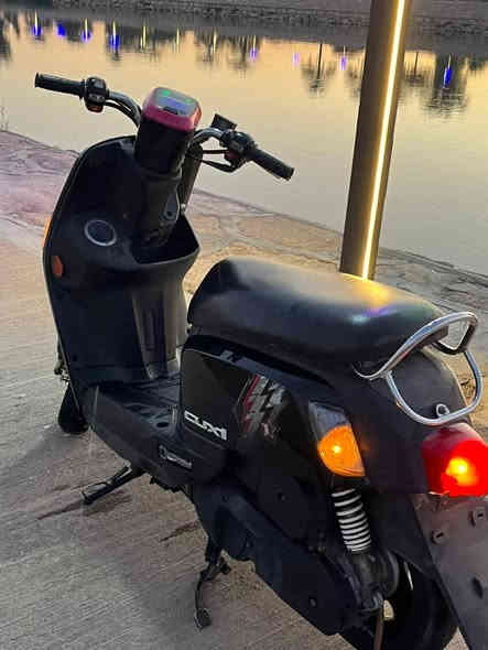 السلام عليكم دراجه ماكس بوليس للبيع موديل ١٢ دراجه جديده مصارله شهر من نازله رمبه  نضافته 100 / 100 مكينه بجيس شرط شلعه ومعدل الشراري يتصل على هاذه الرقم ***********
