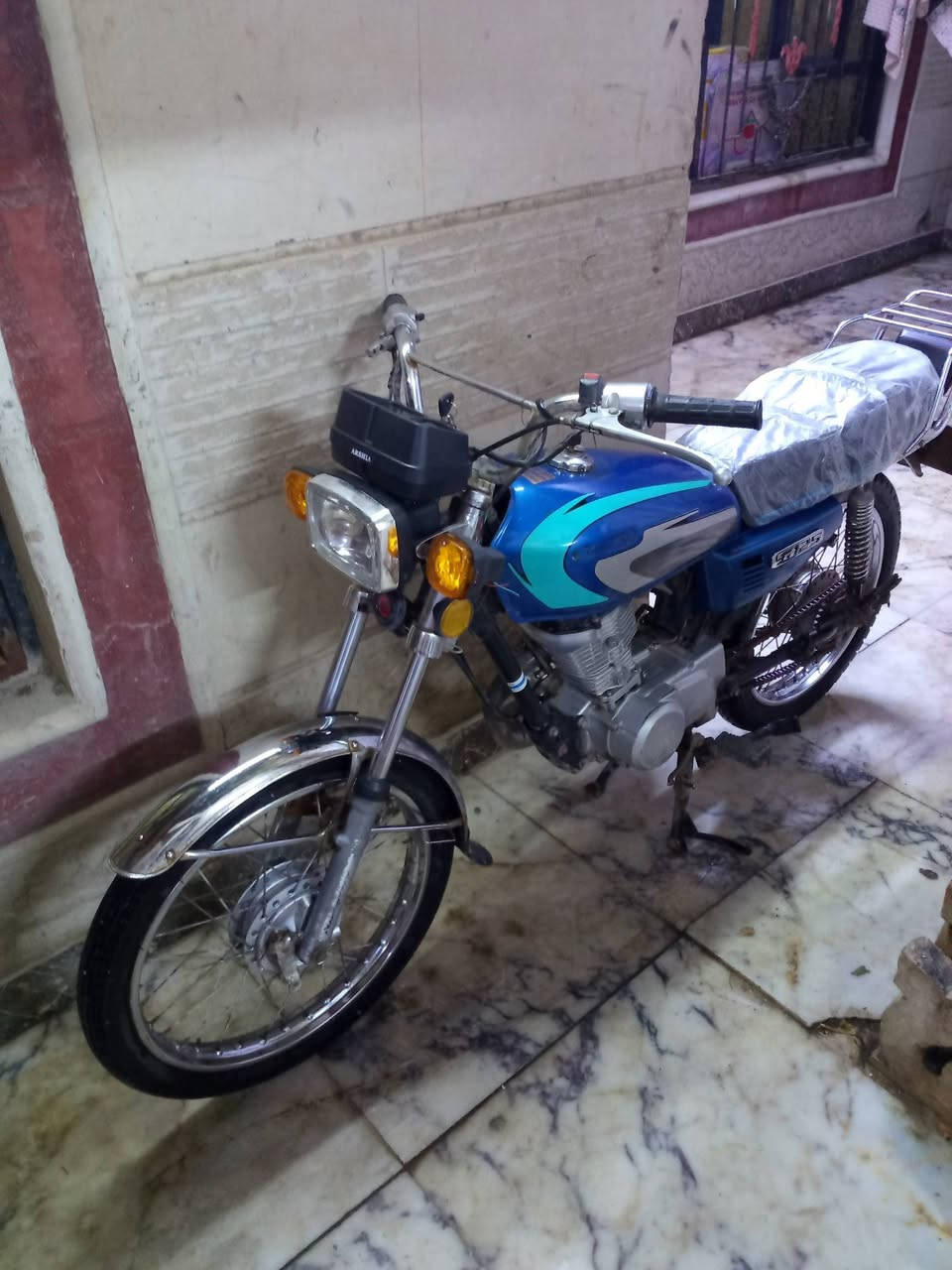 سلام عليكم دراجه نامه برو رقم وسنويه با اسم ولد يريد تحويل دراجه جاهزه من كلشي سعر 1600وبيها مجال للشرائح مو شراي لاتعبني رجاءآ رقمي ***********
