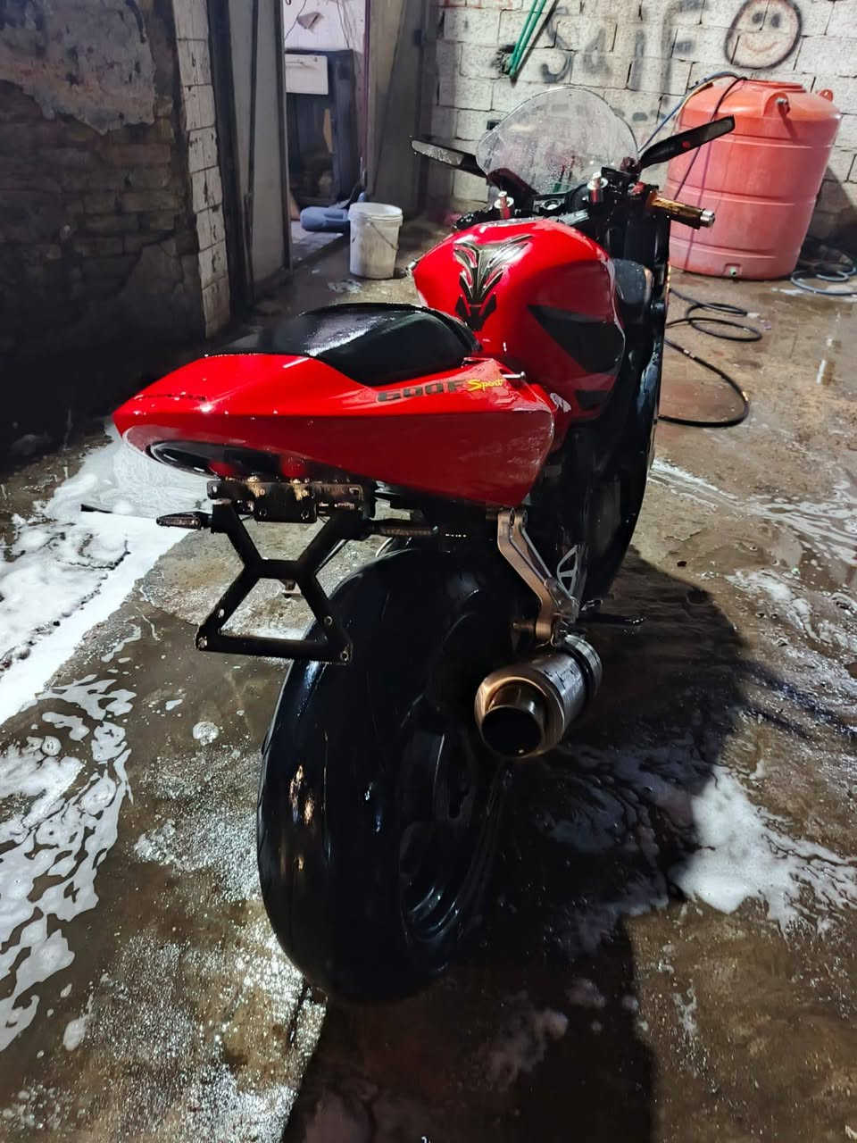 يا الله السلام عليكم دراجه افوراي جديده بمعنى الكلمه .مصارله فتره من نزلوها من الرمبه مكلف بنشرالهاتف***********....مكان بغداد
