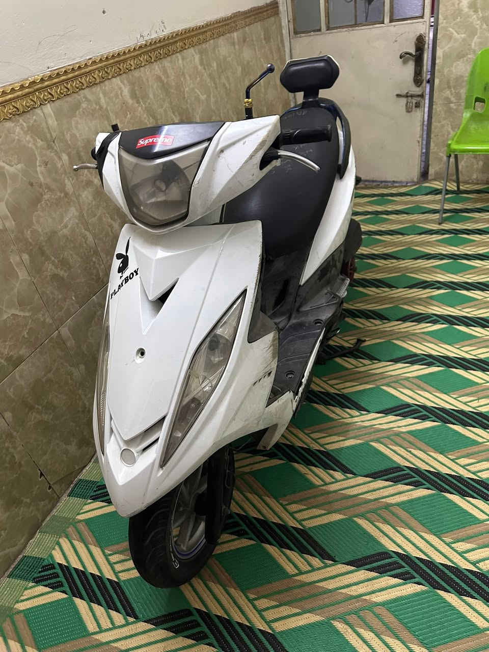 @إشارة السلام عليكم دراجه GTR للبيع (ابيع كوم حديد) دراجه طفت وتاركها فتره بيه كلجات رياضي  دراجه جانت تشلع وياها البلاديات بيها وبعد شغلات ب400 العنوان مدينه الصدر ستفسار خاص واتساب ***********
