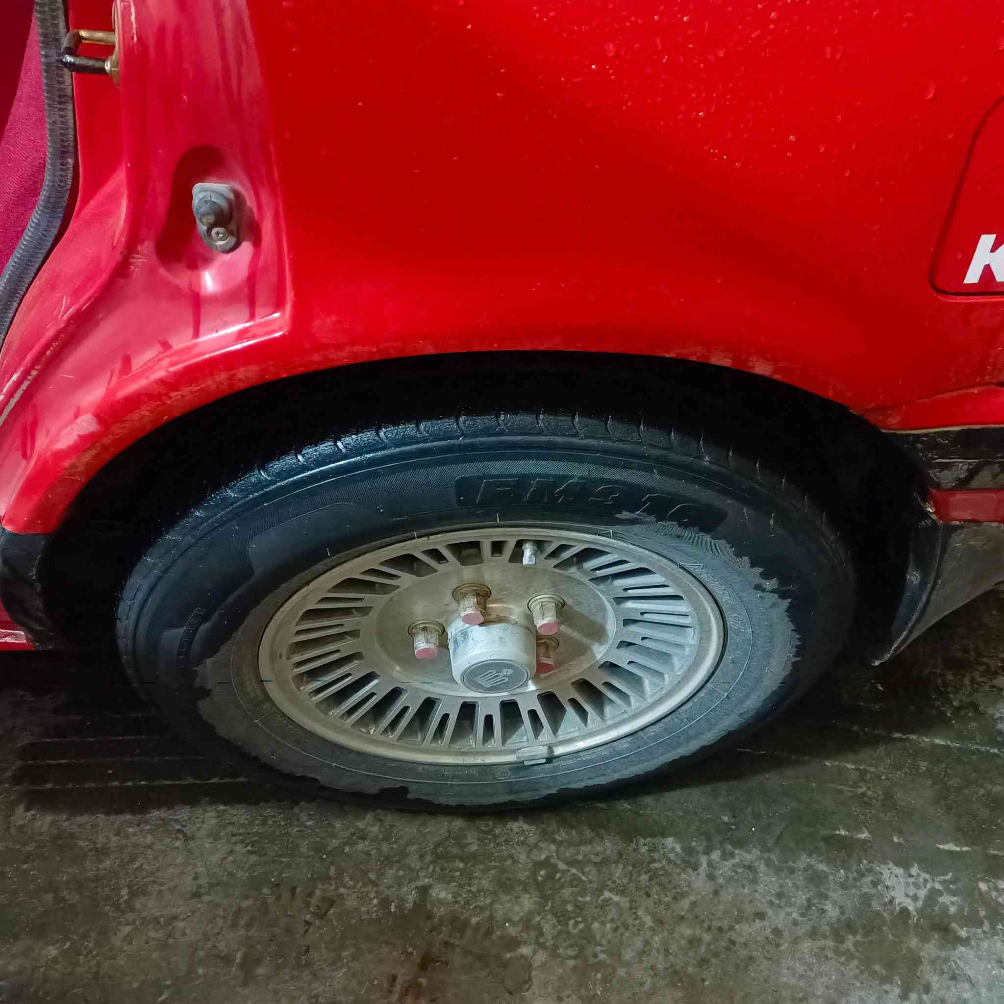 السلام علیکم
بەرێزان   مازدا ١٩٩١ رەنگی سور هەناری 
سلایدو ٤ جام کارەبا 
مەکینە ٨وبەخ گێرعادی (مەکینە تازە بەستراوە)
سەرف و دوکەل و دەنگ بەشەرت
قەترە چەوری پێوەنیە "گێرومکینە بەشەرت "
توندوتۆڵە ٤ تایە و ویل سوپەری خاوین
پاتری تازەیە ، رۆنی تازەیە ، بەرگە کوشین تازەیە 
کارەبایی کامل وەک شەریکە ئیش دەکات تەرهیمات
 و دەسکاری نەکراوە ماڵی دۆستە
 عەیبدارت ناکات ان شاءالله

ئارم پلاستیک سلیمانی خۆم بردومە بۆ دائیرە 
ئەوەلیاتی بەشەرت حیجزی نیە دوبارە نیە 
غرامەش بەشەرت   ٧٠ هەزاری لەسەرە

کامل سبوخ کراوەتەوە بۆ جوانی 
ناو شان و باو درگاو سەر قەوس بیلادیە 
هیچ خایس و رزیوی نیە  

 
ناونیشان   چوارقورنە ، ڕانیە 
نرخی کۆتایی ٣٥ گەڵا  کەمتر نایفرۆشم لەگەڵ رێزمدا 
📞 ***********    واتساپ و ڤایبەر
